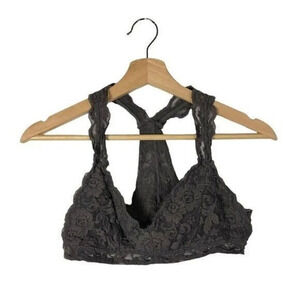 Boutique Mae Gray Lace Racerback Bralette M